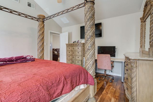 1511 Nottingham Avenue, Wolfforth, TX 79382