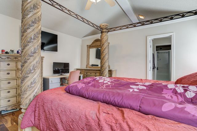 1511 Nottingham Avenue, Wolfforth, TX 79382