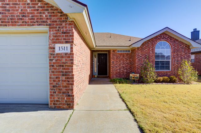 1511 Nottingham Avenue, Wolfforth, TX 79382