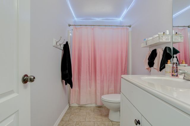 1511 Nottingham Avenue, Wolfforth, TX 79382