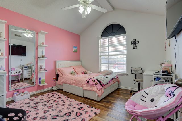 1511 Nottingham Avenue, Wolfforth, TX 79382