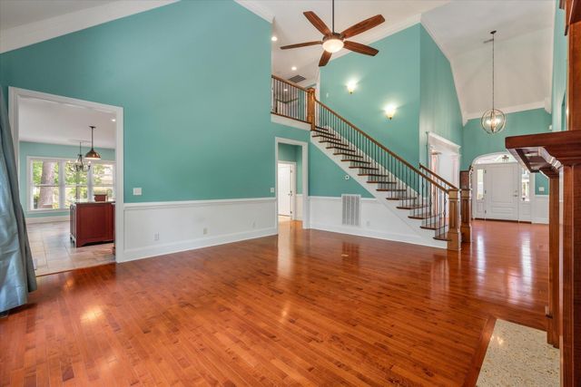 125 Pine Valley Drive, Summerville, SC 29483