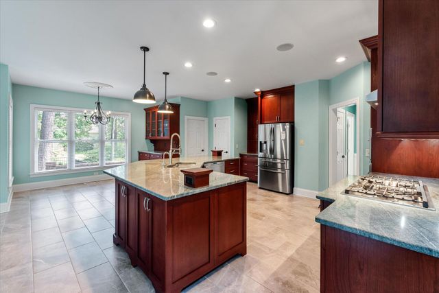 125 Pine Valley Drive, Summerville, SC 29483