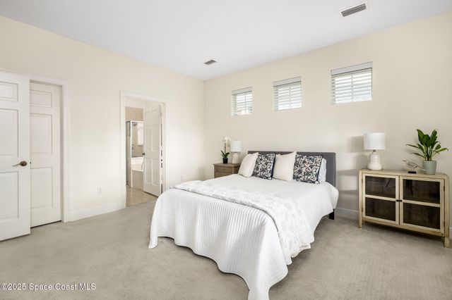 1639 Baseline Lane, Vero Beach, FL 32967