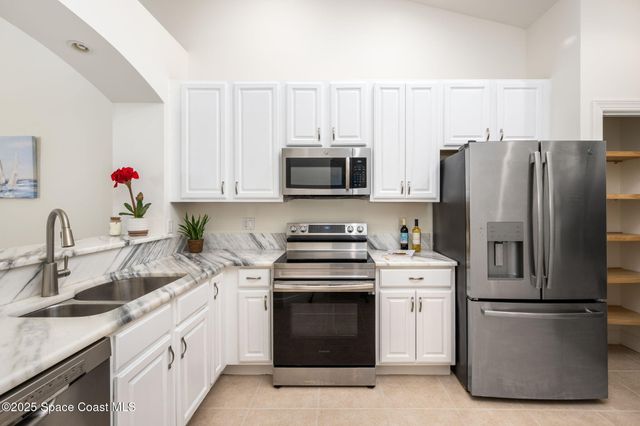 1639 Baseline Lane, Vero Beach, FL 32967