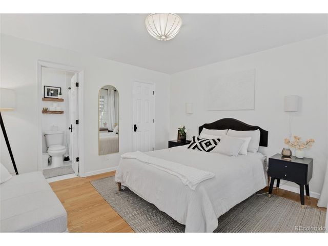 886 S Reed Ct E, Lakewood, CO 80226