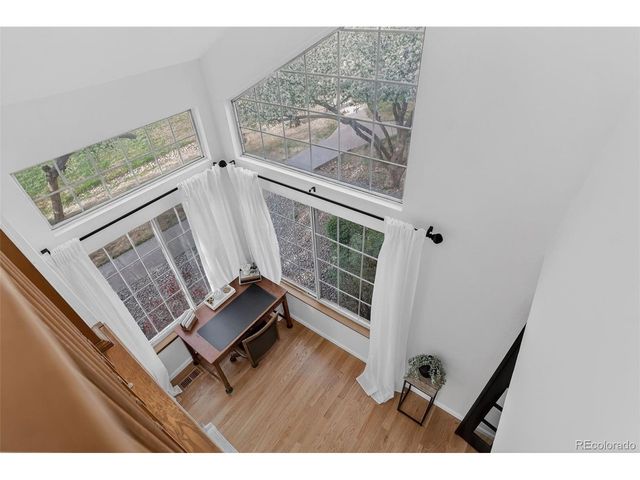 886 S Reed Ct E, Lakewood, CO 80226