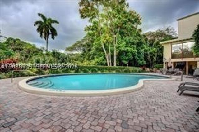 501 SW 11th Pl 410, Boca Raton, FL 33432