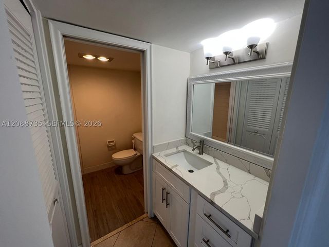 501 SW 11th Pl 410, Boca Raton, FL 33432