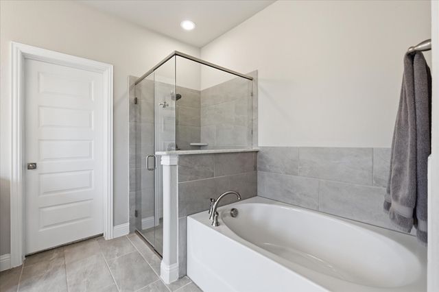 1053 Hickory Lane, Howe, TX 75459