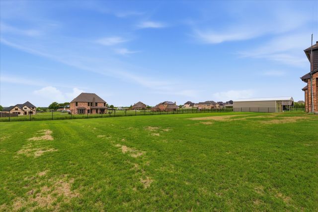 1053 Hickory Lane, Howe, TX 75459