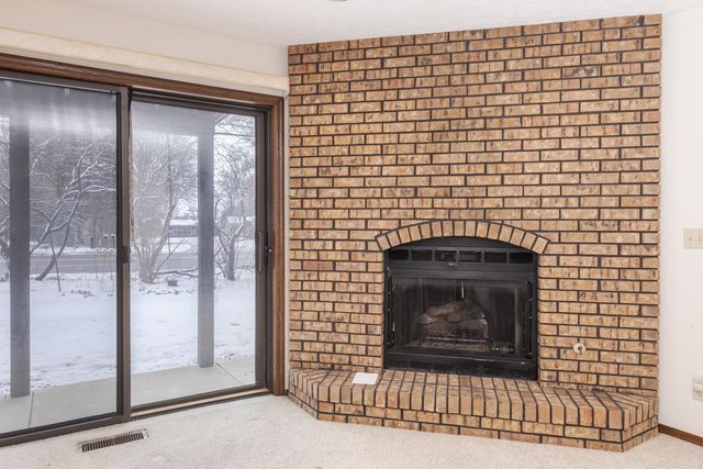 105 Carol Court C-1, Pontiac, IL 61764