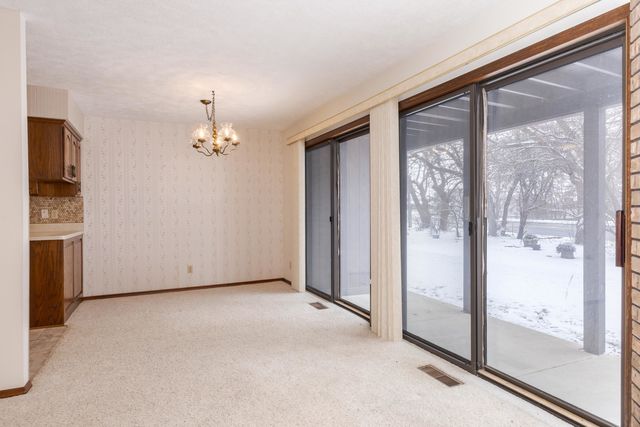 105 Carol Court C-1, Pontiac, IL 61764