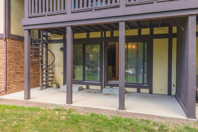 105 Carol Court C-1, Pontiac, IL 61764