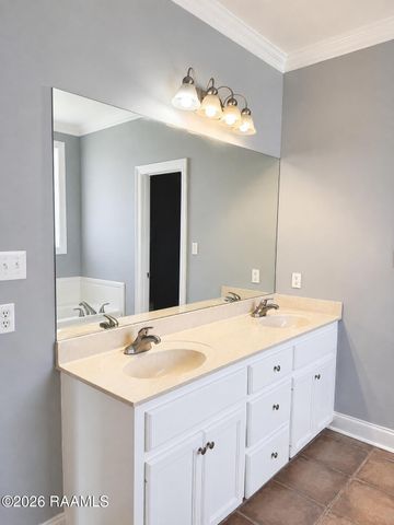108 Deer Valley Lane, Carencro, LA 70520