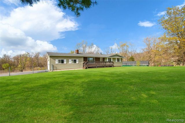 9093 Jordan Road, Grand Blanc, MI 48439