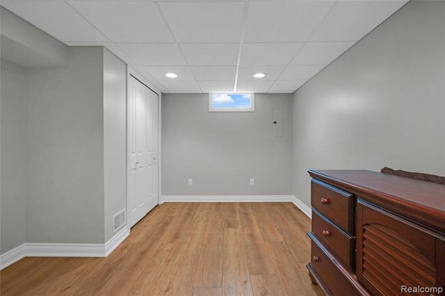 9093 Jordan Road, Grand Blanc, MI 48439