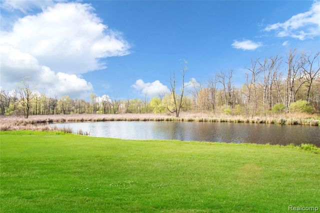 9093 Jordan Road, Grand Blanc, MI 48439