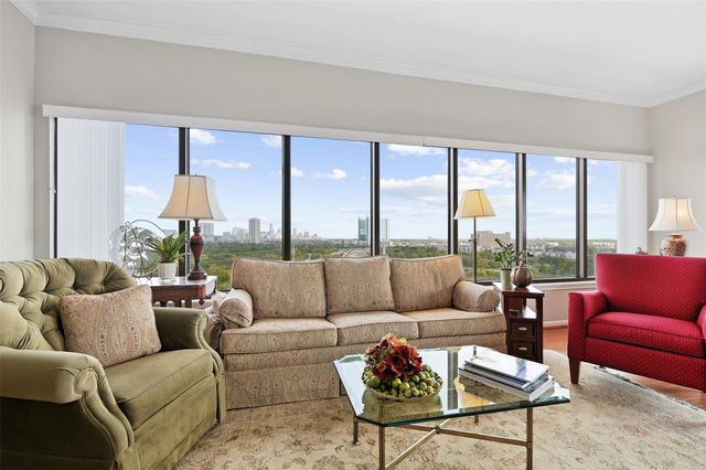 2001 Holcombe Boulevard 1106, Houston, TX 77030