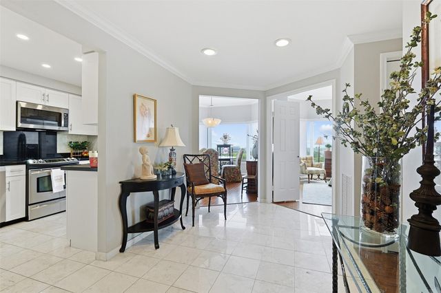 2001 Holcombe Boulevard 1106, Houston, TX 77030