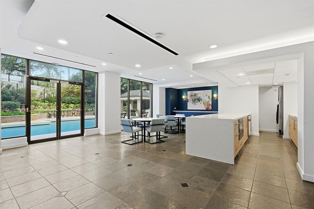 2001 Holcombe Boulevard 1106, Houston, TX 77030