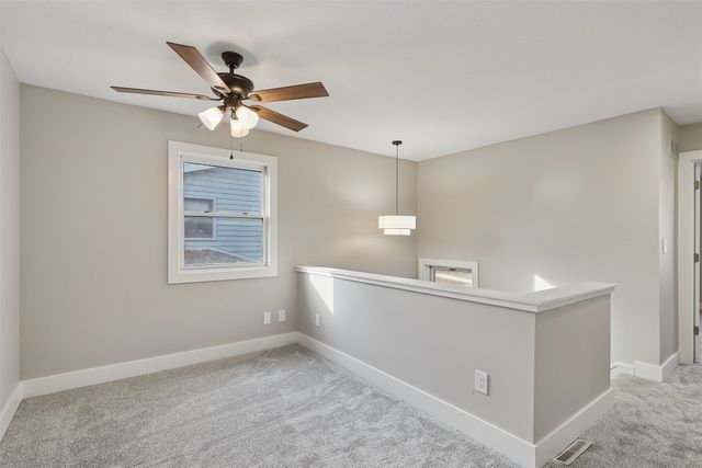 6194 Terrace Drive 3, Johnston, IA 50131