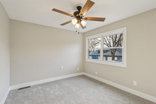 6194 Terrace Drive 3, Johnston, IA 50131