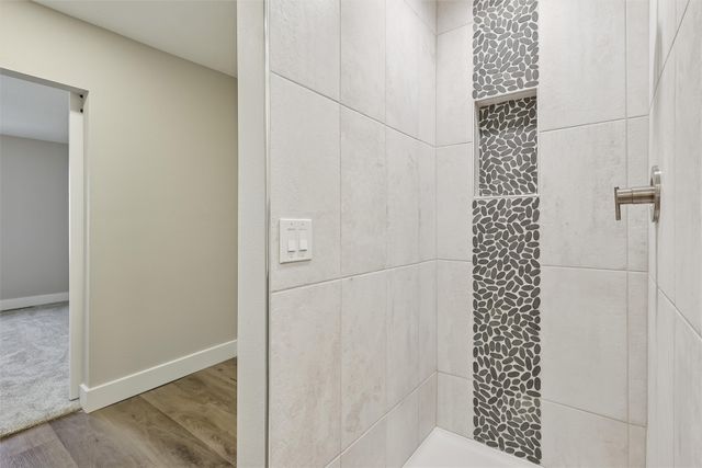 6194 Terrace Drive 3, Johnston, IA 50131