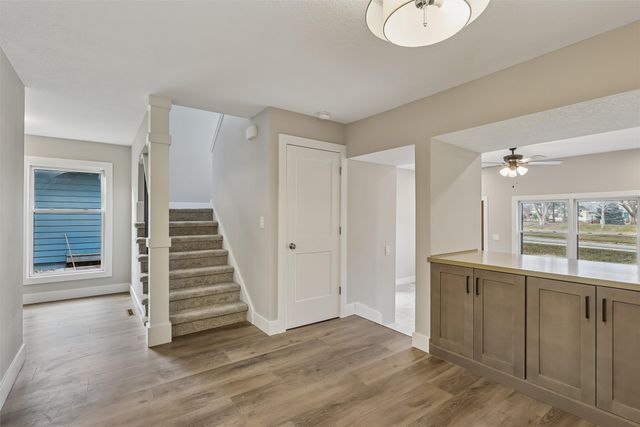 6194 Terrace Drive 3, Johnston, IA 50131