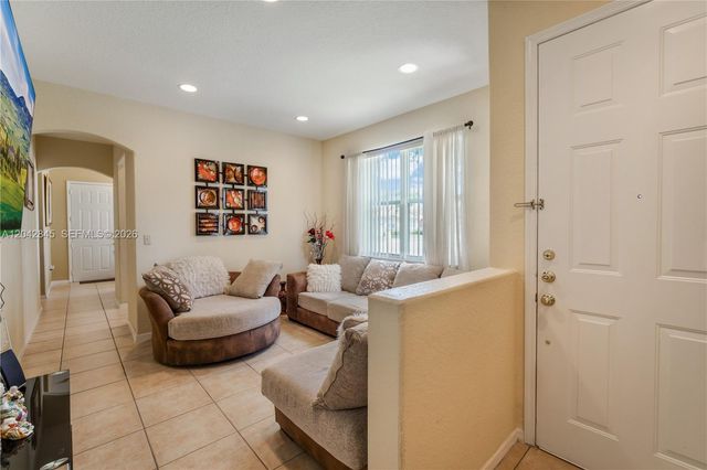 23801 SW 109th Place, Homestead, FL 33032