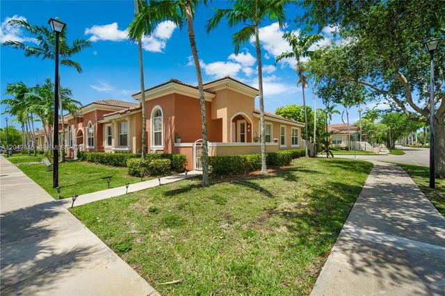 23801 SW 109th Place, Homestead, FL 33032