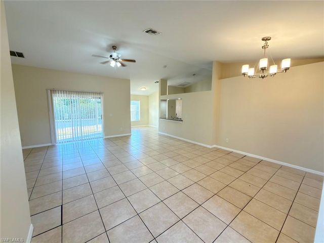 2513 48th ST SW, Lehigh Acres, FL 33976