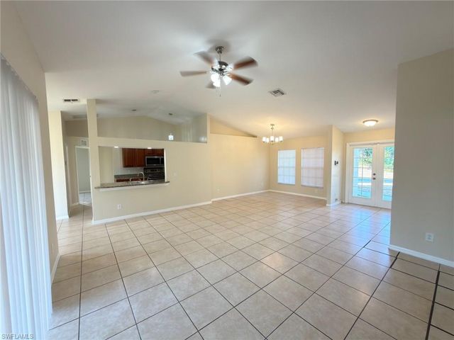 2513 48th ST SW, Lehigh Acres, FL 33976