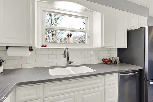 5440 N Park Drive, Indianapolis, IN 46220