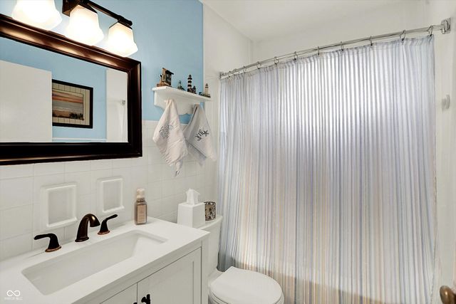 5440 N Park Drive, Indianapolis, IN 46220