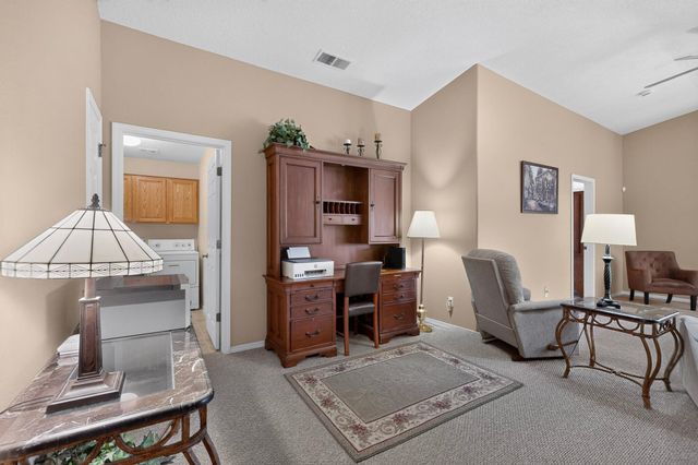 7120 Avignon Court NW, Albuquerque, NM 87114