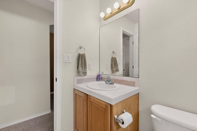 7120 Avignon Court NW, Albuquerque, NM 87114