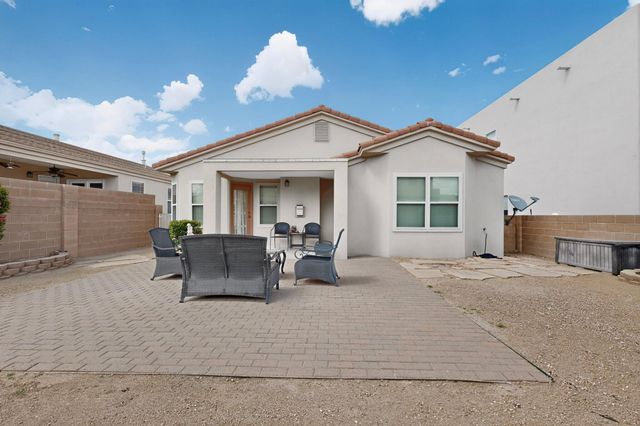 7120 Avignon Court NW, Albuquerque, NM 87114