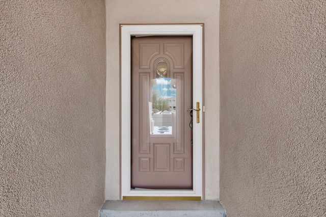 7120 Avignon Court NW, Albuquerque, NM 87114
