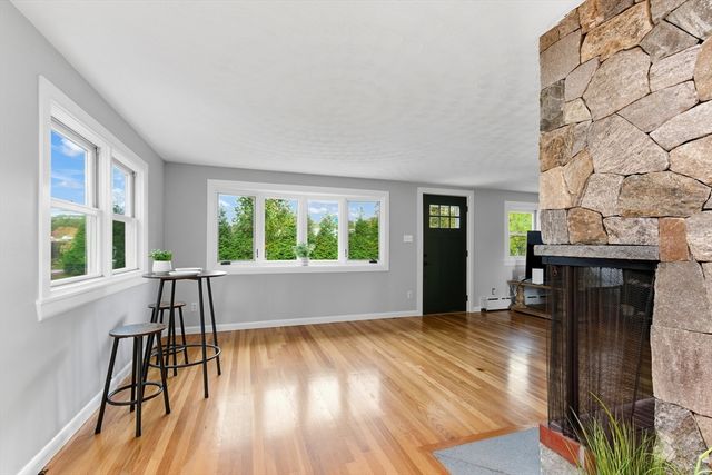 19 Washington St, Westborough, MA 01581