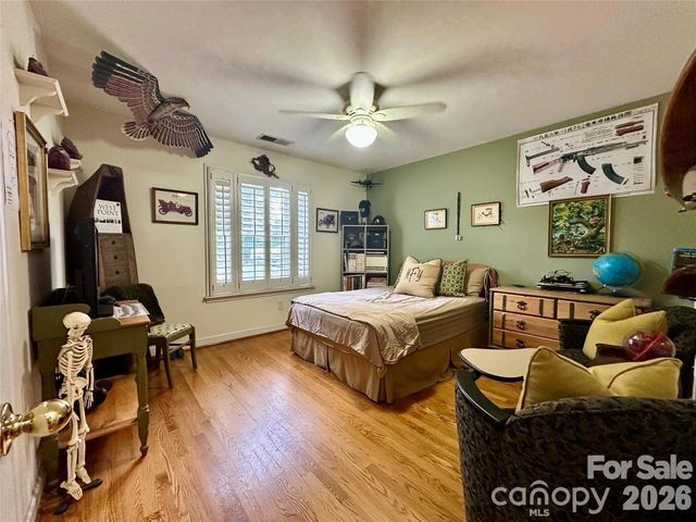1093 Fairfield Drive, Gastonia, NC 28054