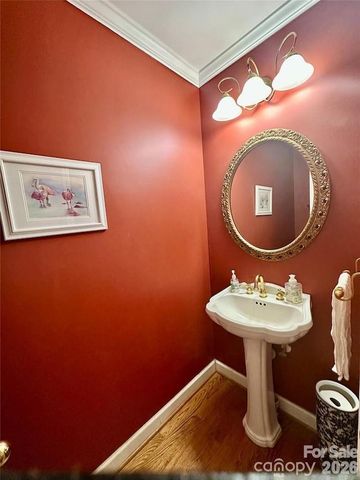 1093 Fairfield Drive, Gastonia, NC 28054