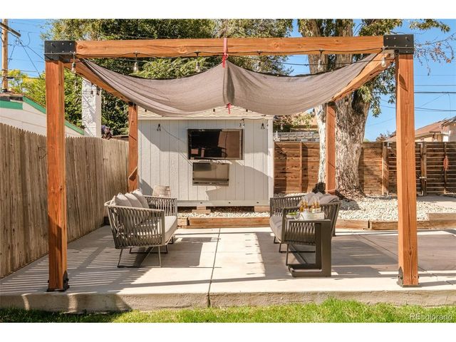 4635 Elm Ct, Denver, CO 80211