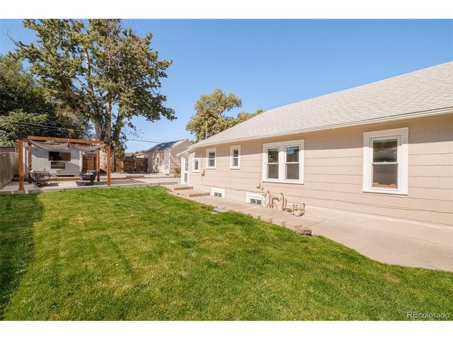 4635 Elm Ct, Denver, CO 80211