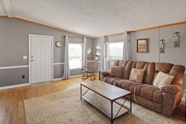 59558 Hardy Lane, New Haven, MI 48048