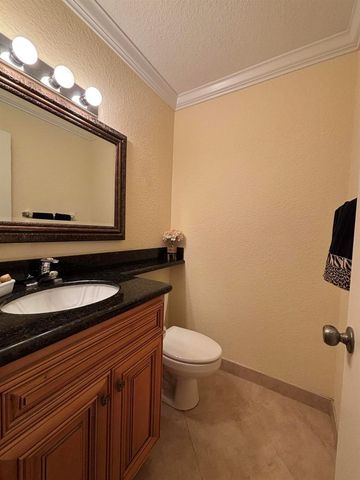10084 S 42nd Dr Drive 122, Boynton Beach, FL 33436