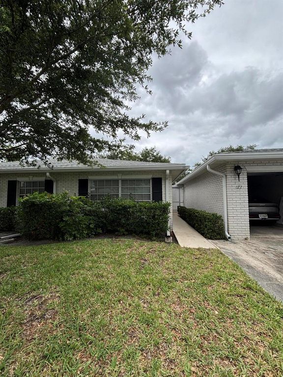 10084 S 42nd Dr Drive 122, Boynton Beach, FL 33436