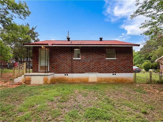 243 Glenn Street, Jackson, GA 30233