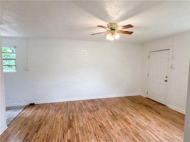 243 Glenn Street, Jackson, GA 30233