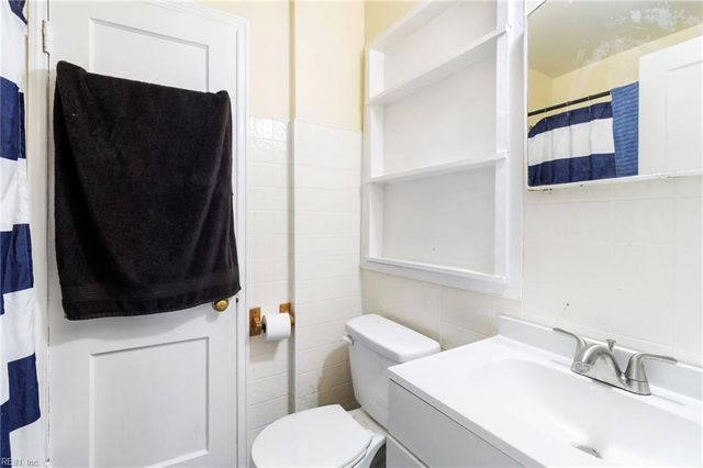 4 Fiske ST, Portsmouth, VA 23702